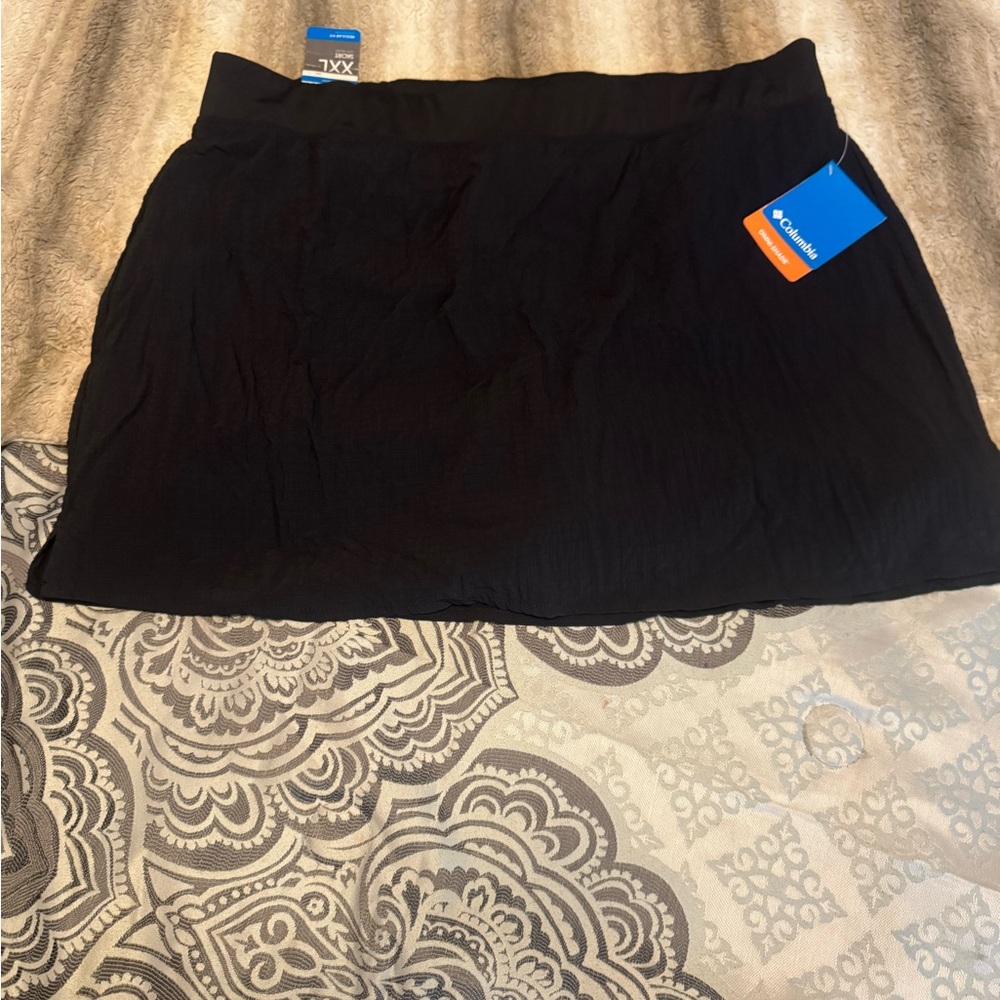 *3/$25* Columbia “Boundless Trek” Black Skort XXL